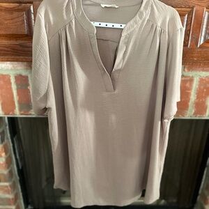 Entro Tunic Top, Crinkle-like fabric Nude/TanRose Color, XL- V-Neck